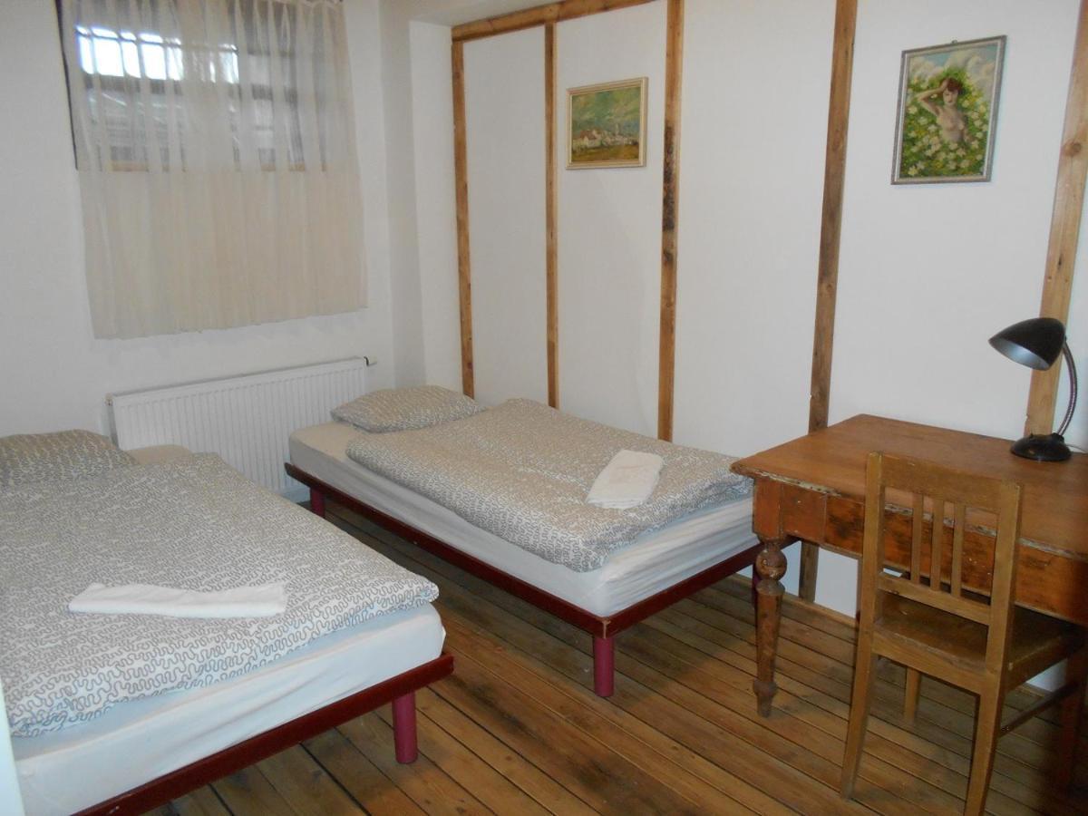 Drevak "U Elisky" Hotel Cisovice Luaran gambar