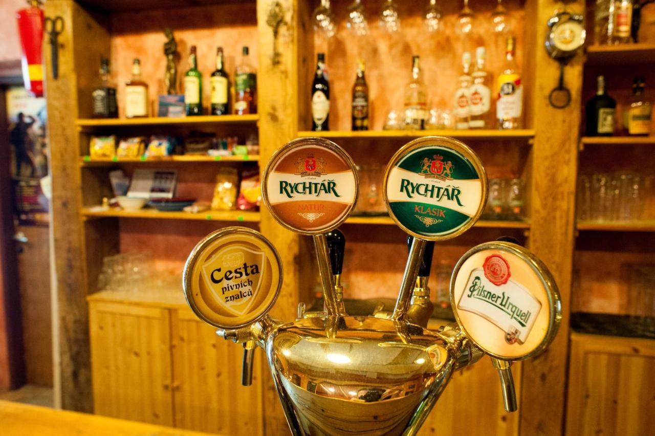 Drevak "U Elisky" Hotel Cisovice Luaran gambar